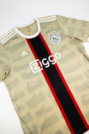 2022-23 Ajaxfootball shirt made by Adidas size XL