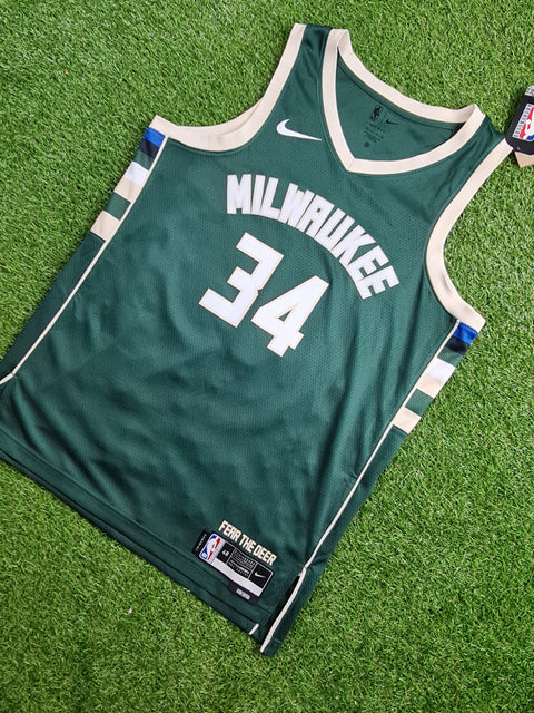 Nike Men's Milwaukee Bucks Damian Lillard #0 Statement Dri-FIT Swingman  Jersey