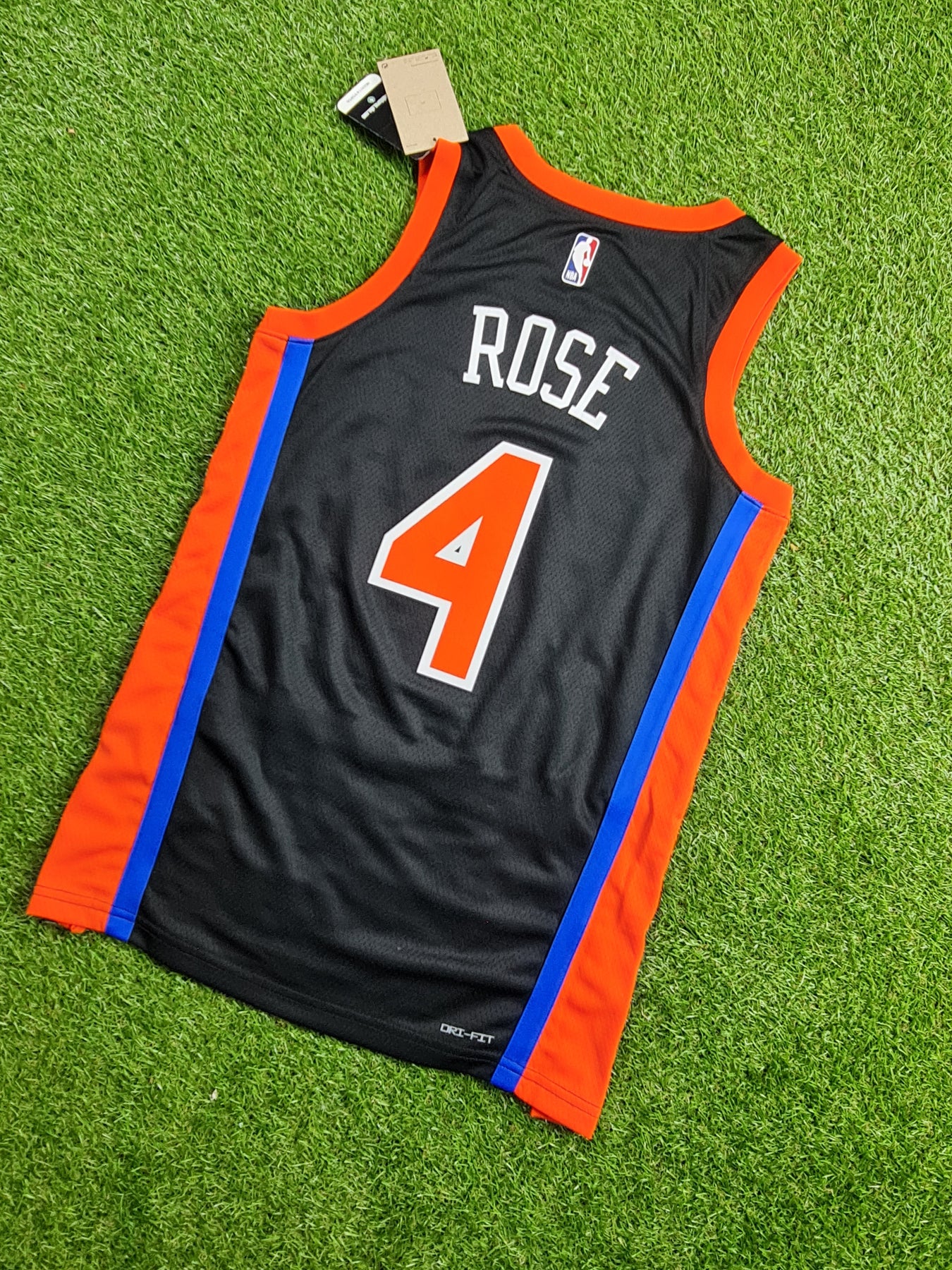 22-23 Statement Edition Jersey, The 22-23 Statement jersey is coming! Sign  up and be the first to know when these jerseys are available for pre-sale.   By New York Knicks